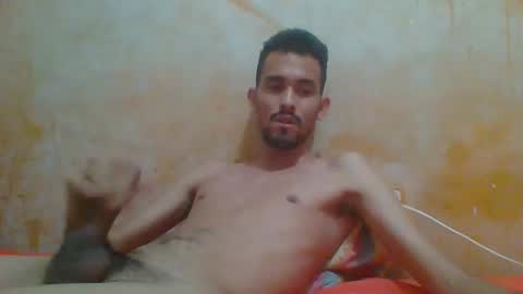 Snapshot of keiler7 chatting on May 2026 05:19:01 PM keiler7 online show from May 2026 05:19:01 PM
