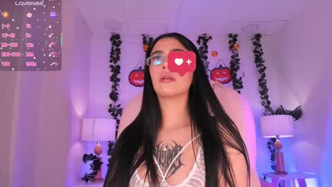 KEILY  online show from October 2025 04:55:01 AM