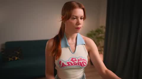 keira_knight online show from June 2026 10:34:02 PM