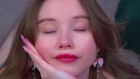 Snapshot of keiraace chatting on May 2026 01:56:01 AM Keira online show from May 2026 01:56:01 AM