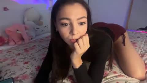 keira online show from December 2025 12:15:02 AM