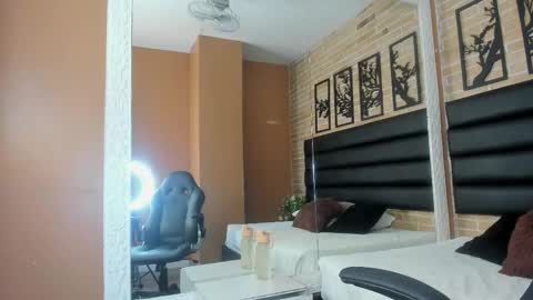 keisy_sanchez online show from November 2025 11:09:01 AM