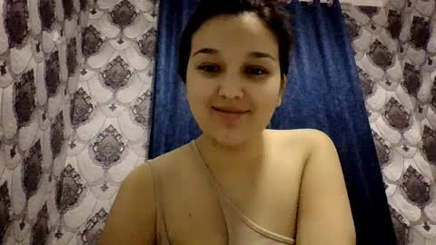 kelli_nuna_bebe online show from May 2026 11:14:02 PM