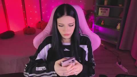 Snapshot of kelly__bunny chatting on May 2026 05:57:02 AM Kelly online show from May 2026 05:57:02 AM