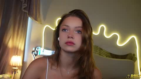 Kelly online show from March 2026 05:19:01 AM