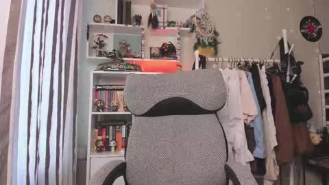 Snapshot of kellyasian chatting on February 2026 07:35:01 AM Leia online show from February 2026 07:35:01 AM