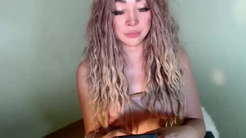 its me KELLY online show from February 2026 06:57:02 AM