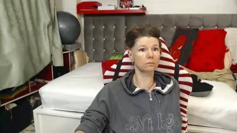 Snapshot of kellynumber chatting on May 2026 11:12:03 PM kelly online show from May 2026 11:12:03 PM