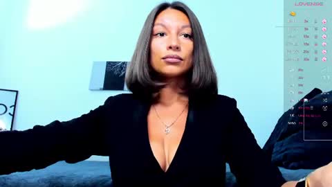 Snapshot of kellysmits chatting on June 2026 05:10:02 PM kellysmits online show from June 2026 05:10:02 PM