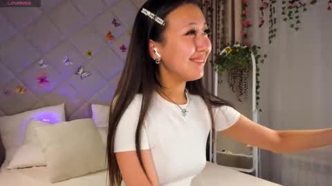 kellyy_bern online show from December 2025 12:59:02 AM