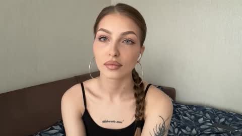 Hanna online show from October 2025 09:54:02 AM