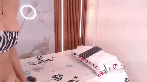 Samanta  online show from February 2026 12:04:01 PM