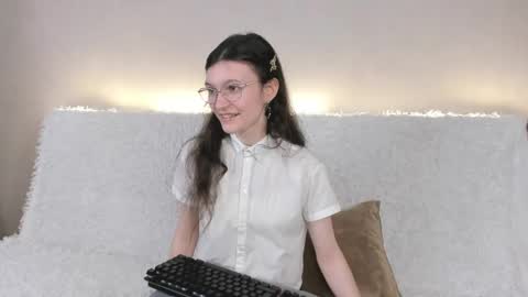 Snapshot of kelsirabenold chatting on May 2026 04:51:02 AM Kelsirabenold online show from May 2026 04:51:02 AM
