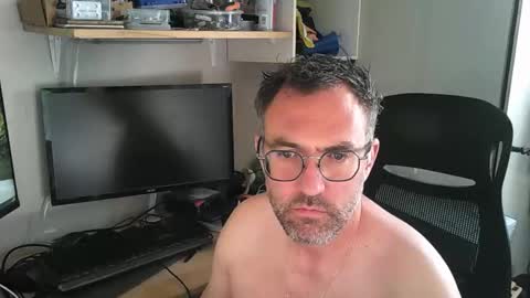 Snapshot of kelvin06133 chatting on April 2026 12:33:02 PM kelvin06133 online show from April 2026 12:33:02 PM