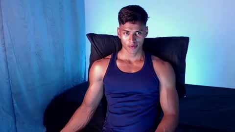Snapshot of ken__owensx chatting on June 2026 04:44:01 PM ken__owensx online show from June 2026 04:44:01 PM