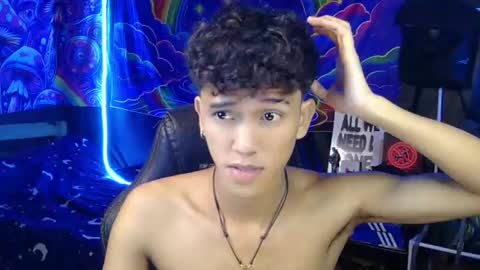 Snapshot of ken_bigcockxx chatting on July 2026 09:39:02 PM Ken online show from July 2026 09:39:02 PM