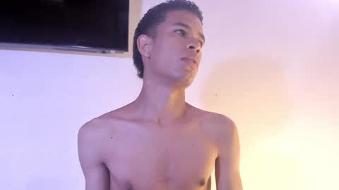 Julian Rivera   online show from February 2025 12:16:01 PM