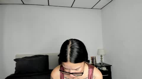 Kendal online show from April 2026 02:20:01 PM