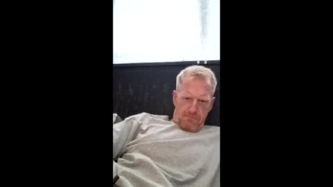 Snapshot of kendall21978 chatting on May 2026 10:48:01 PM kendall21978 online show from May 2026 10:48:01 PM