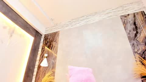 Snapshot of kendall97 chatting on December 2024 03:48:01 PM Natty online show from December 2024 03:48:01 PM