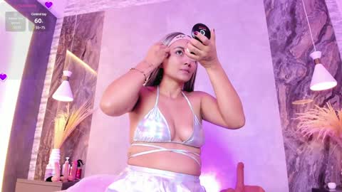 Snapshot of kendall97 chatting on February 2025 01:22:02 PM Natty online show from February 2025 01:22:02 PM