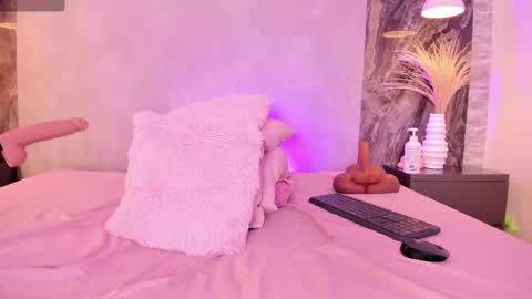 Snapshot of kendall97 chatting on February 2025 05:46:02 PM Natty online show from February 2025 05:46:02 PM