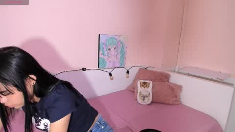 Snapshot of kendall_hernandez chatting on February 2026 02:33:01 PM Kendall online show from February 2026 02:33:01 PM