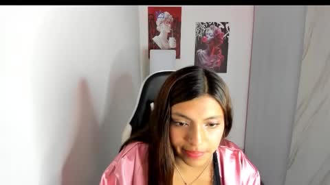 kendall martinez online show from November 2025 01:43:01 PM