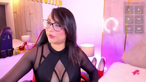 Kendall online show from March 2026 09:32:02 PM