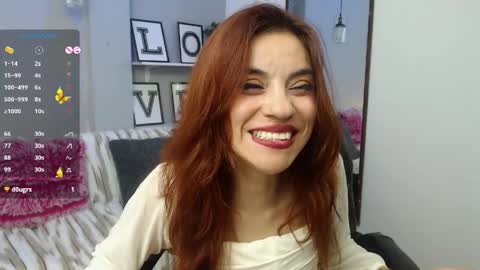 Snapshot of kendallwood_ chatting on April 2026 09:43:02 PM Kendall online show from April 2026 09:43:02 PM