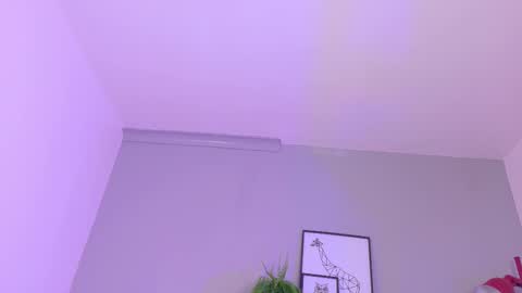   online show from October 2025 10:14:02 AM