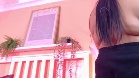   online show from November 2025 10:14:01 AM