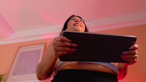   online show from November 2025 10:15:01 AM