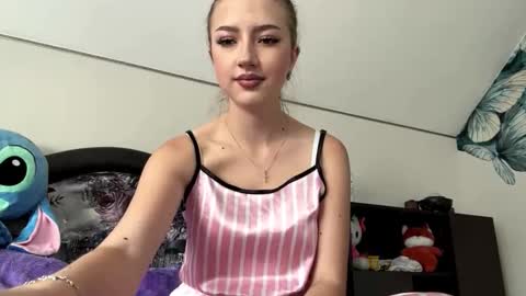 Betty online show from November 2025 08:14:01 AM