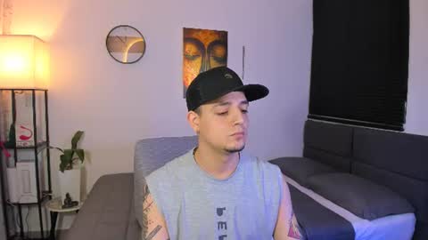 Snapshot of kendel_dimitri chatting on July 2026 06:07:02 AM kendel_dimitri online show from July 2026 06:07:02 AM