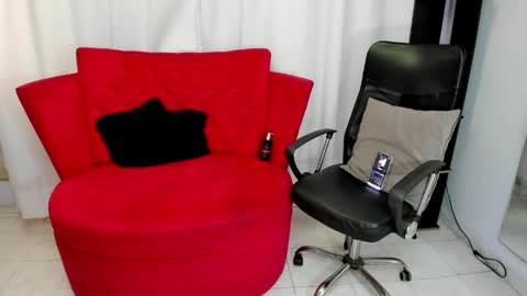 Snapshot of kendra_hot chatting on June 2026 10:21:02 PM Kendra Hot online show from June 2026 10:21:02 PM