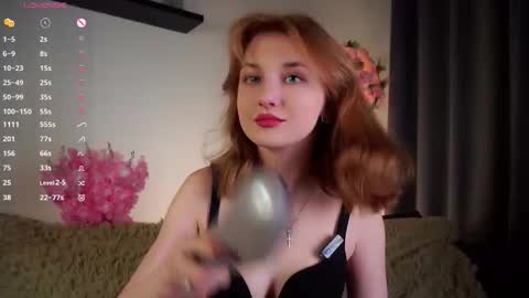 Eva online show from October 2025 10:45:01 AM