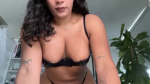 Snapshot of kendrasmithts chatting on June 2026 06:43:01 PM Hi Im kendra- onlyfans. isab2896 online show from June 2026 06:43:01 PM