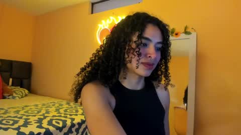 Snapshot of keniia_riizz chatting on May 2026 05:28:02 PM Kenia online show from May 2026 05:28:02 PM