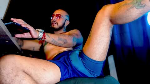 Kenlly online show from January 2025 11:17:01 PM