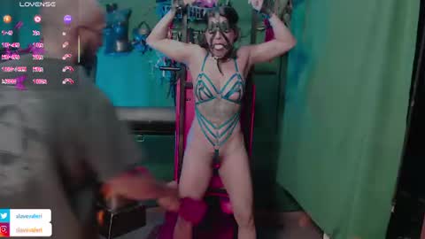 Snapshot of kenllyhot_and_valeriahell chatting on June 2026 05:17:02 PM Valeria slave online show from June 2026 05:17:02 PM