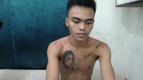 kenneth_jeey online show from September 2025 10:37:01 AM