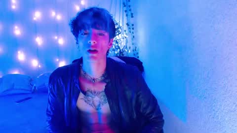 Snapshot of kenny__hot chatting on January 2025 05:16:01 PM kenny online show from January 2025 05:16:01 PM