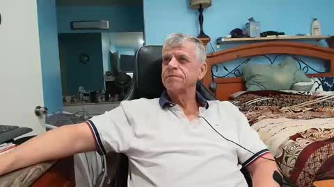 Snapshot of kent_ham chatting on April 2026 07:20:02 PM kent_ham online show from April 2026 07:20:02 PM