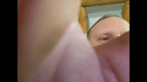 Snapshot of kentbrooks chatting on January 2025 08:59:01 PM looking 4 free c2c online show from January 2025 08:59:01 PM