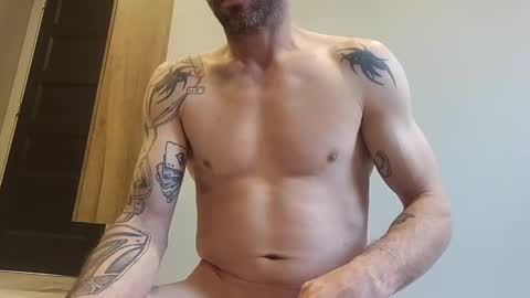 Snapshot of kenw34 chatting on December 2024 06:24:02 PM kenw34 online show from December 2024 06:24:02 PM