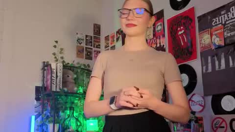 Snapshot of kenyattawestermark chatting on December 2025 09:06:01 AM Lisa online show from December 2025 09:06:01 AM