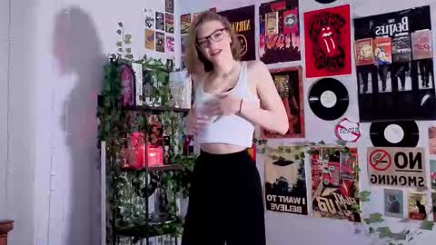 Snapshot of kenyattawestermark chatting on January 2026 10:09:02 AM Lisa online show from January 2026 10:09:02 AM