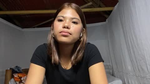 Snapshot of kenyettalatinaska chatting on May 2026 01:19:01 PM May online show from May 2026 01:19:01 PM
