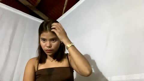 Snapshot of kenyettalatinaska chatting on May 2026 01:19:01 PM May online show from May 2026 01:19:01 PM
